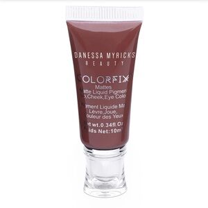 Danessa Myricks Colorfix Mattes - Coffee Cake